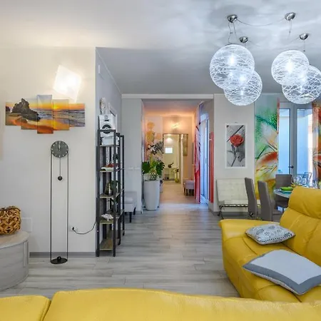 Apartment Acqua & Sale